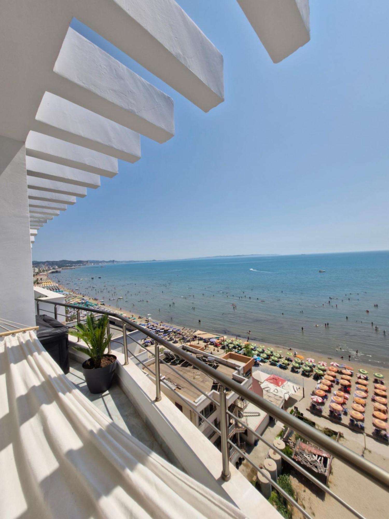 Luxury Penthouse * Durrës