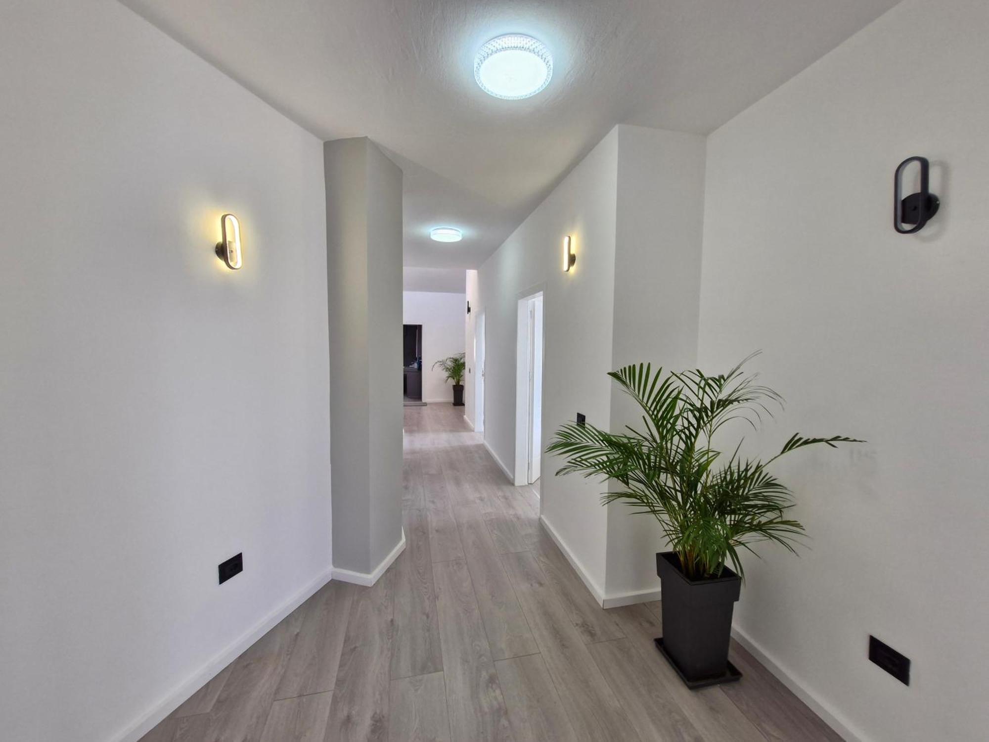 Luxury Penthouse * Durrës